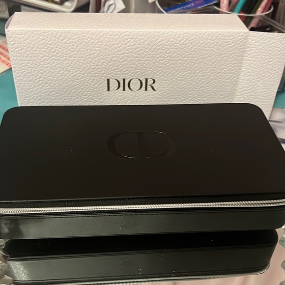 🖤🩶🖤🩶Dior Tri Axis Piano With 6 Mini Deluxe Products! - Picture 2 of 11